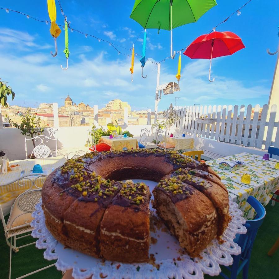 Due Passi Dal Centro Bed & Breakfast Marsala Dış mekan fotoğraf