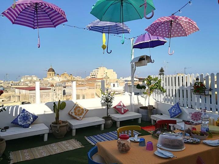 Due Passi Dal Centro Bed & Breakfast Marsala Dış mekan fotoğraf