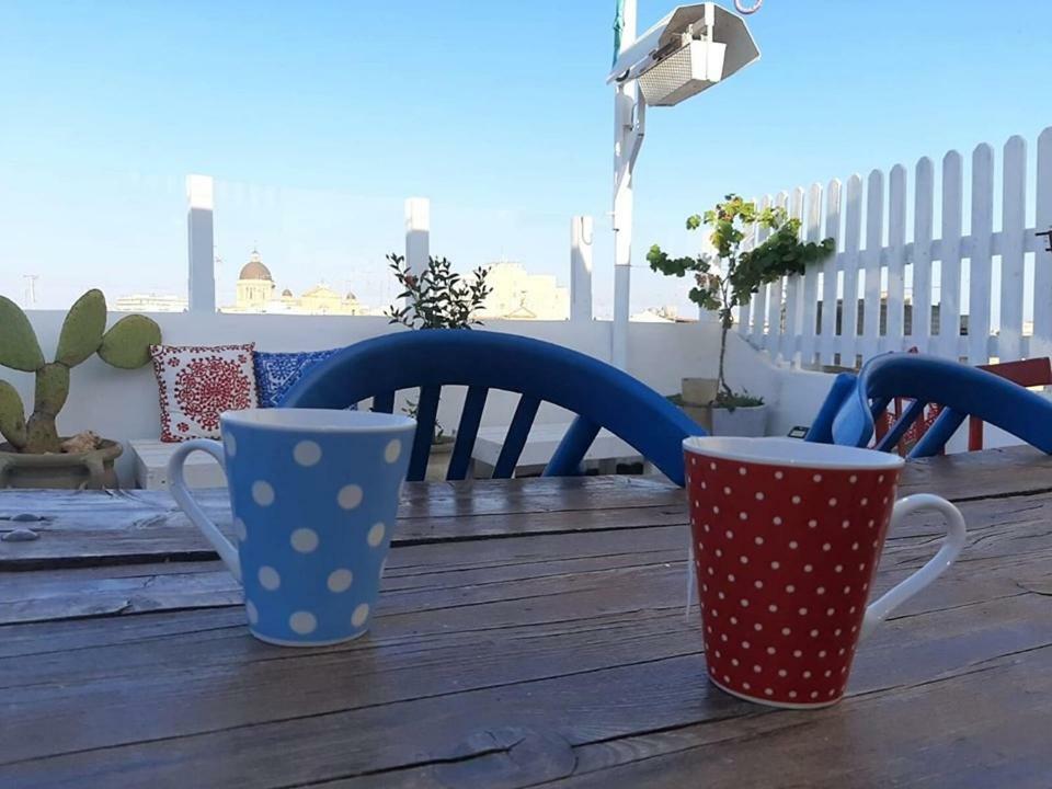 Due Passi Dal Centro Bed & Breakfast Marsala Dış mekan fotoğraf