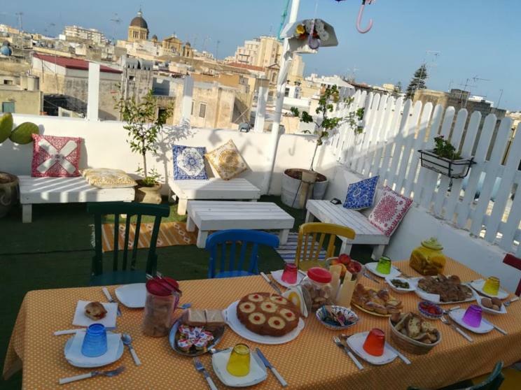 Due Passi Dal Centro Bed & Breakfast Marsala Dış mekan fotoğraf